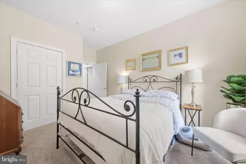 Bedroom - 35 E All Saints St #220, Frederick, MD 21701 photo 3 of 8