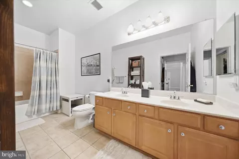 Bath - 35 E All Saints St #220, Frederick, MD 21701 photo 3 of 3
