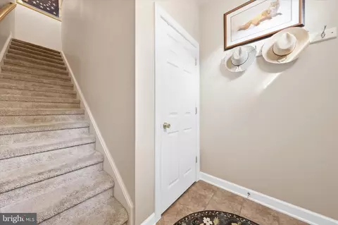 Entry Way - 35 E All Saints St #220, Frederick, MD 21701 photo 5 of 6