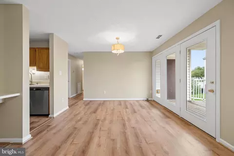 Living - 2108 Whitehall #1B, Frederick, MD 21702 photo 7 of 9