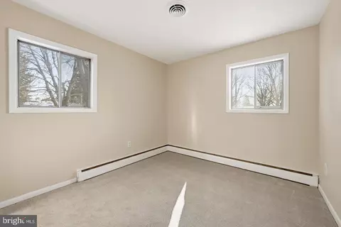Bedroom - 1206 Beechwood Dr, Frederick, MD 21701 photo 4 of 4