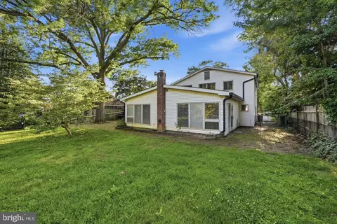 Exterior - 1206 Beechwood Dr, Frederick, MD 21701 photo 2 of 7