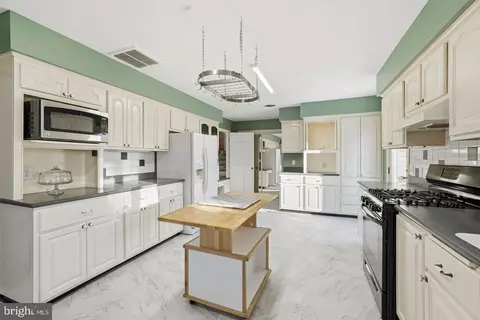 Kitchen - 1206 Beechwood Dr, Frederick, MD 21701 photo 1 of 3