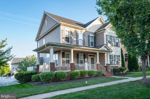 1424 Scheer St, Brunswick, MD 21716