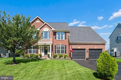 2612 Inwood Dr, Adamstown, MD 21710