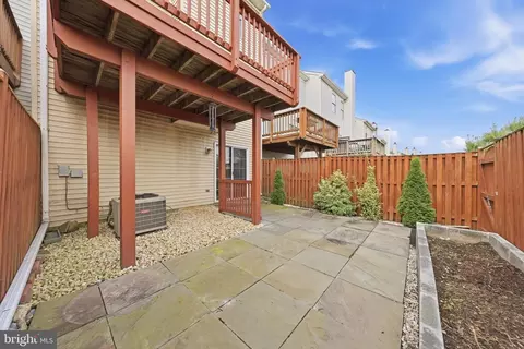 Exterior - 7130 Oberlin Cir, Frederick, MD 21703 photo 9 of 15