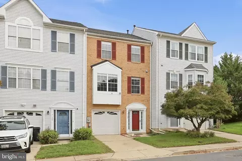 Exterior - 7130 Oberlin Cir, Frederick, MD 21703 photo 2 of 15