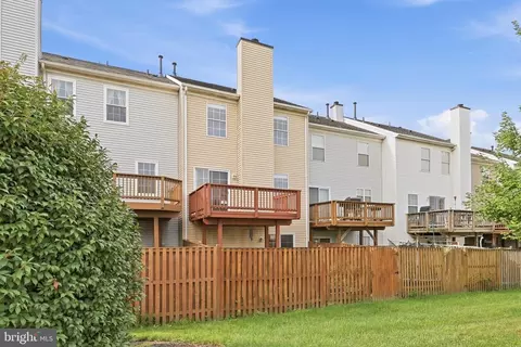 Exterior - 7130 Oberlin Cir, Frederick, MD 21703 photo 5 of 15