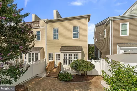 Exterior - 3638 Islington St, Frederick, MD 21704 photo 3 of 9