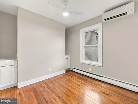 Bedroom - 225 Dill Ave, Frederick, MD 21701 photo 5 of 9