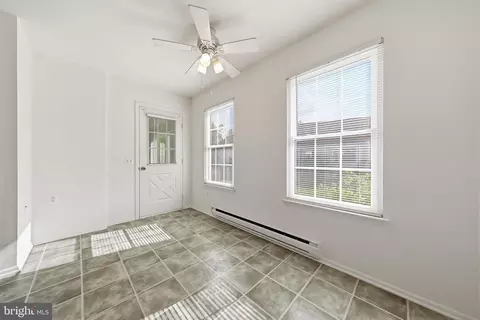 Entry Way - 5746 Box Elder Ct, Frederick, MD 21703 photo 5 of 7
