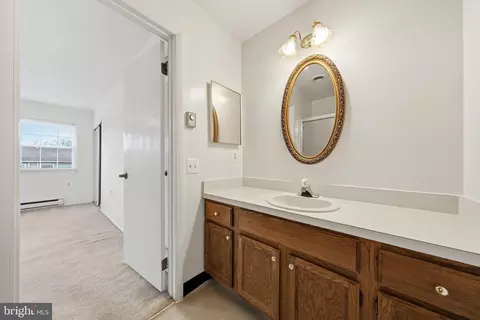 Bath - 5746 Box Elder Ct, Frederick, MD 21703 photo 2 of 3
