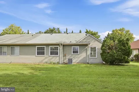 Exterior - 5746 Box Elder Ct, Frederick, MD 21703 photo 8 of 12