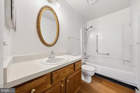 Bath - 5746 Box Elder Ct, Frederick, MD 21703 photo 3 of 3