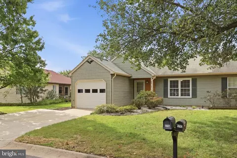 Exterior - 5746 Box Elder Ct, Frederick, MD 21703 photo 6 of 12