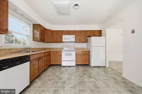 Kitchen - 5746 Box Elder Ct, Frederick, MD 21703 photo 2 of 2