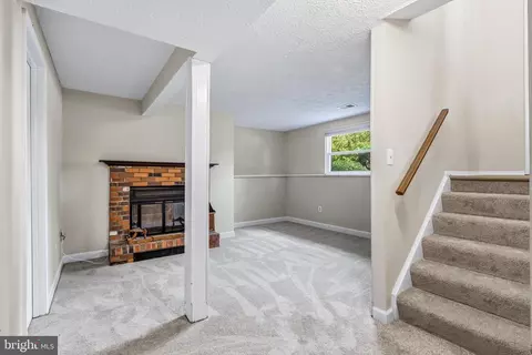 Living - 1807 Rustic Hill Ct, Frederick, MD 21702 photo 5 of 8