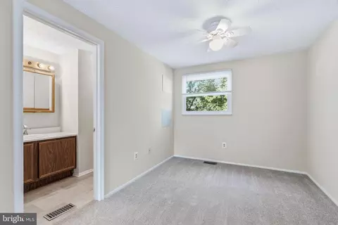 Bedroom - 1807 Rustic Hill Ct, Frederick, MD 21702 photo 3 of 4