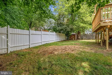 Exterior - 1807 Rustic Hill Ct, Frederick, MD 21702 photo 5 of 11