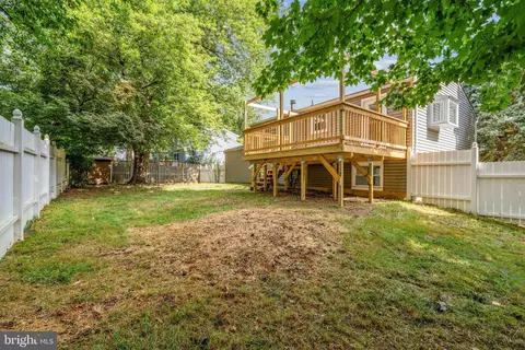 Exterior - 1807 Rustic Hill Ct, Frederick, MD 21702 photo 6 of 11