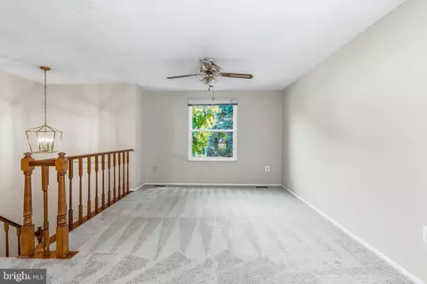 Living - 1807 Rustic Hill Ct, Frederick, MD 21702 photo 2 of 8