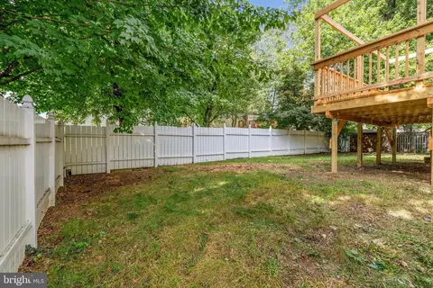 Exterior - 1807 Rustic Hill Ct, Frederick, MD 21702 photo 10 of 11