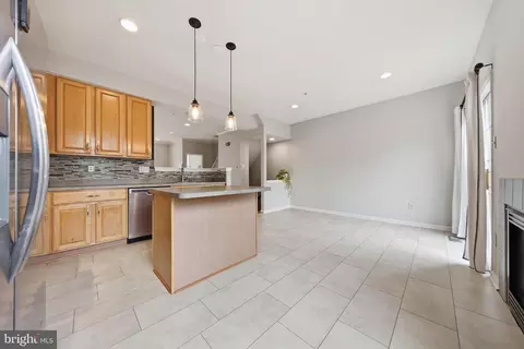 Kitchen - 5407 Upper Mill Ter S, Frederick, MD 21703 photo 4 of 5
