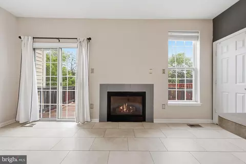 Living - 5407 Upper Mill Ter S, Frederick, MD 21703 photo 4 of 8