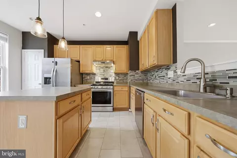 Kitchen - 5407 Upper Mill Ter S, Frederick, MD 21703 photo 5 of 5