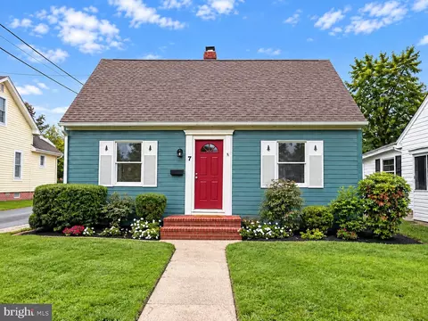 7 Frederick Ave, Frederick, MD 21701 photo 2