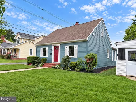 7 Frederick Ave, Frederick, MD 21701 photo 3