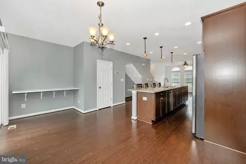 Entry Way - 5961 Whelan Ln, Frederick, MD 21703 photo 3 of 9