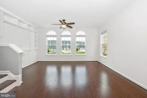 Living - 5961 Whelan Ln, Frederick, MD 21703 photo 1 of 2