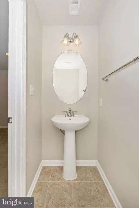 Entry Way - 5961 Whelan Ln, Frederick, MD 21703 photo 1 of 9
