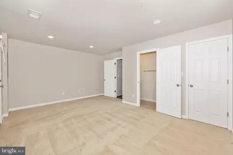 Bedroom - 5961 Whelan Ln, Frederick, MD 21703 photo 5 of 5