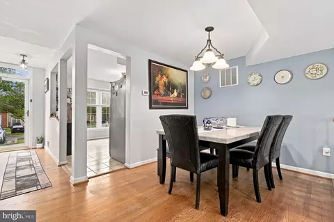 Dining - 7992 Windsail Ct, Frederick, MD 21701 photo 1 of 3