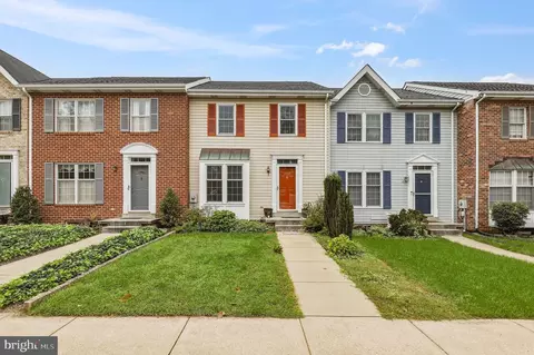 Exterior - 7992 Windsail Ct, Frederick, MD 21701 photo 2 of 5