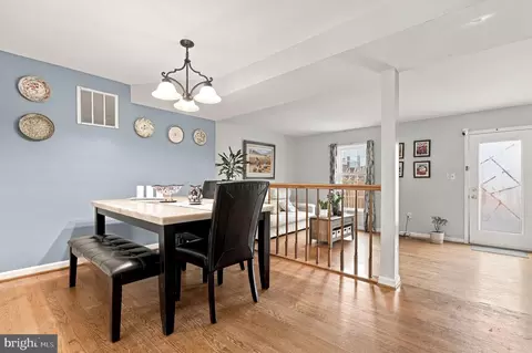 Dining - 7992 Windsail Ct, Frederick, MD 21701 photo 3 of 3