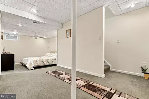 Bedroom - 7992 Windsail Ct, Frederick, MD 21701 photo 6 of 6