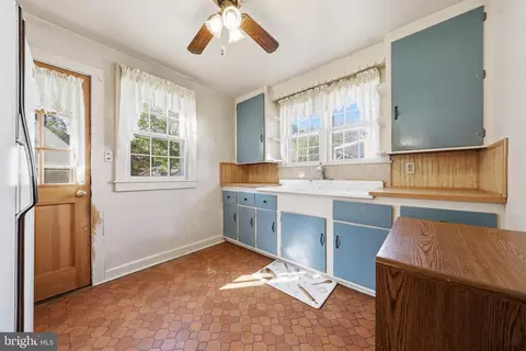 Kitchen - 7906 Wormans Mill Rd, Frederick, MD 21701 photo 2 of 2