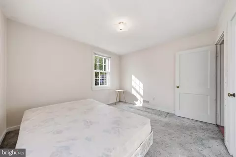 Bedroom - 7906 Wormans Mill Rd, Frederick, MD 21701 photo 4 of 4