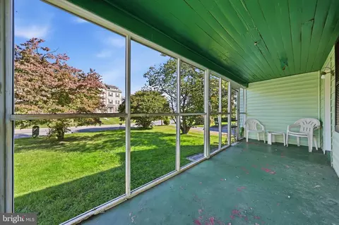 Exterior - 7906 Wormans Mill Rd, Frederick, MD 21701 photo 6 of 10