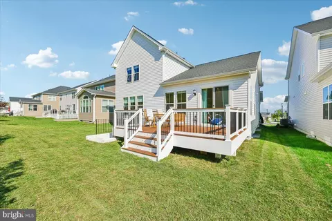 Exterior - 1311 Boundary Peak Ter, Frederick, MD 21702 photo 5 of 7