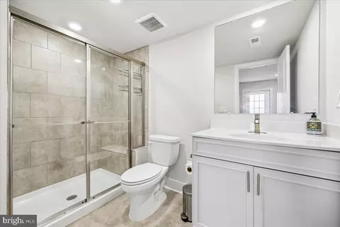 Bath - 1311 Boundary Peak Ter, Frederick, MD 21702 photo 1 of 1