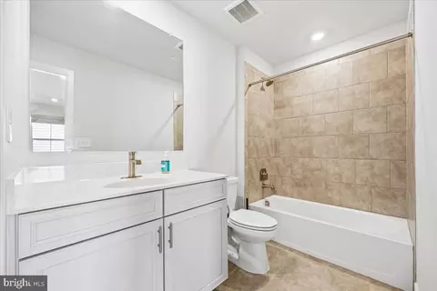 Entry Way - 1311 Boundary Peak Ter, Frederick, MD 21702 photo 11 of 12