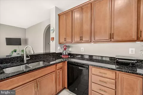 Kitchen - 1794 B Poolside Way #24-B, Frederick, MD 21701 photo 3 of 6