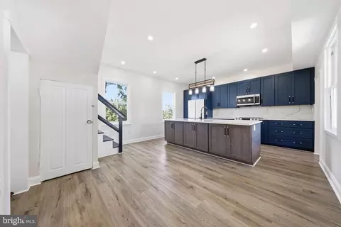 Entry Way - 9536 Liberty Rd, Frederick, MD 21701 photo 3 of 12