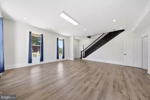 Living - 9536 Liberty Rd, Frederick, MD 21701 photo 7 of 7