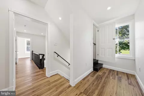 Entry Way - 9536 Liberty Rd, Frederick, MD 21701 photo 9 of 12