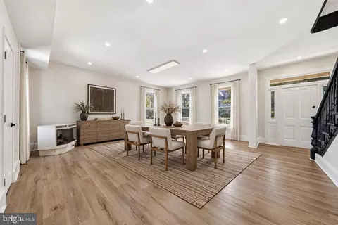 Dining - 9536 Liberty Rd, Frederick, MD 21701 photo 2 of 2